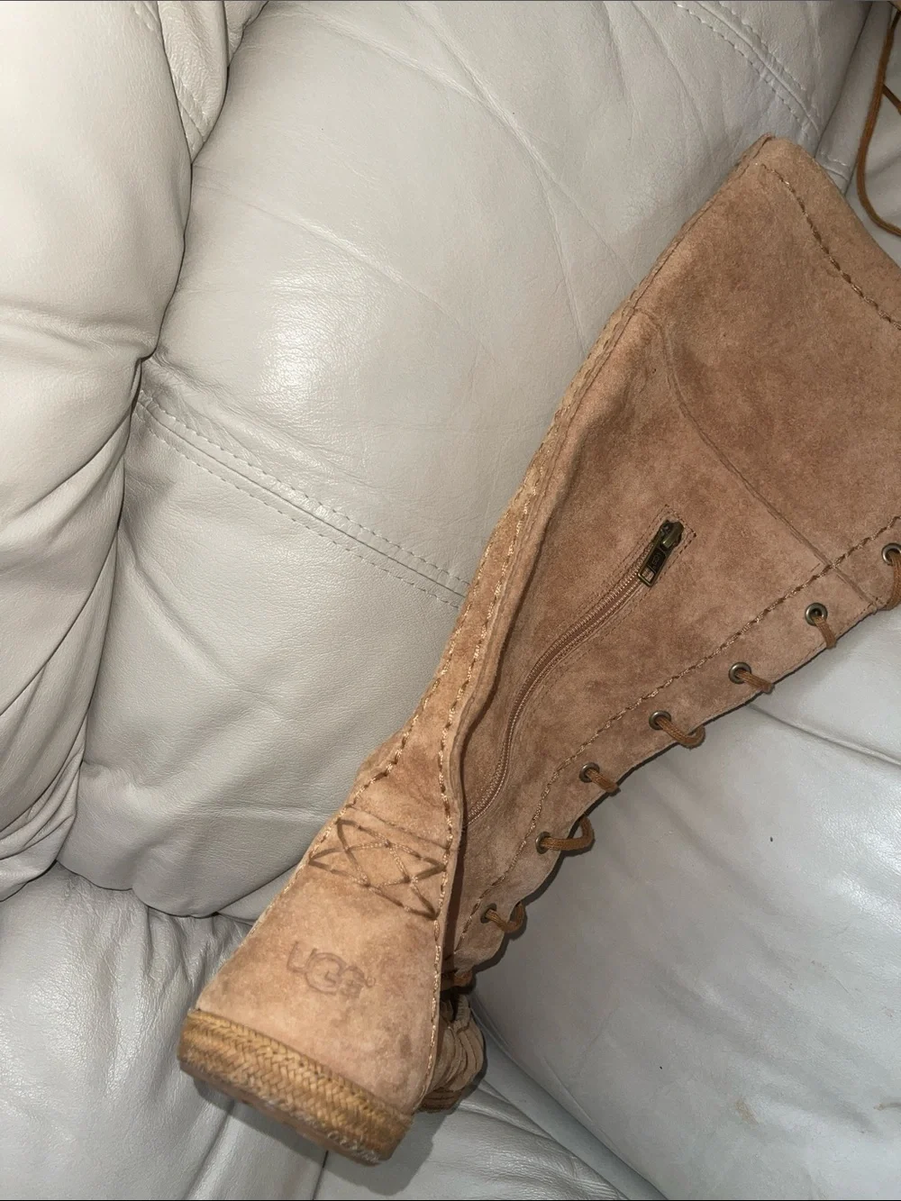 UGG Somaya Chestnut Suede Tall Moccasin Fringe Boots Size 10